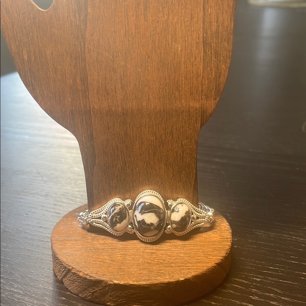 Source Unknown Silver and Black Modern Bracelet